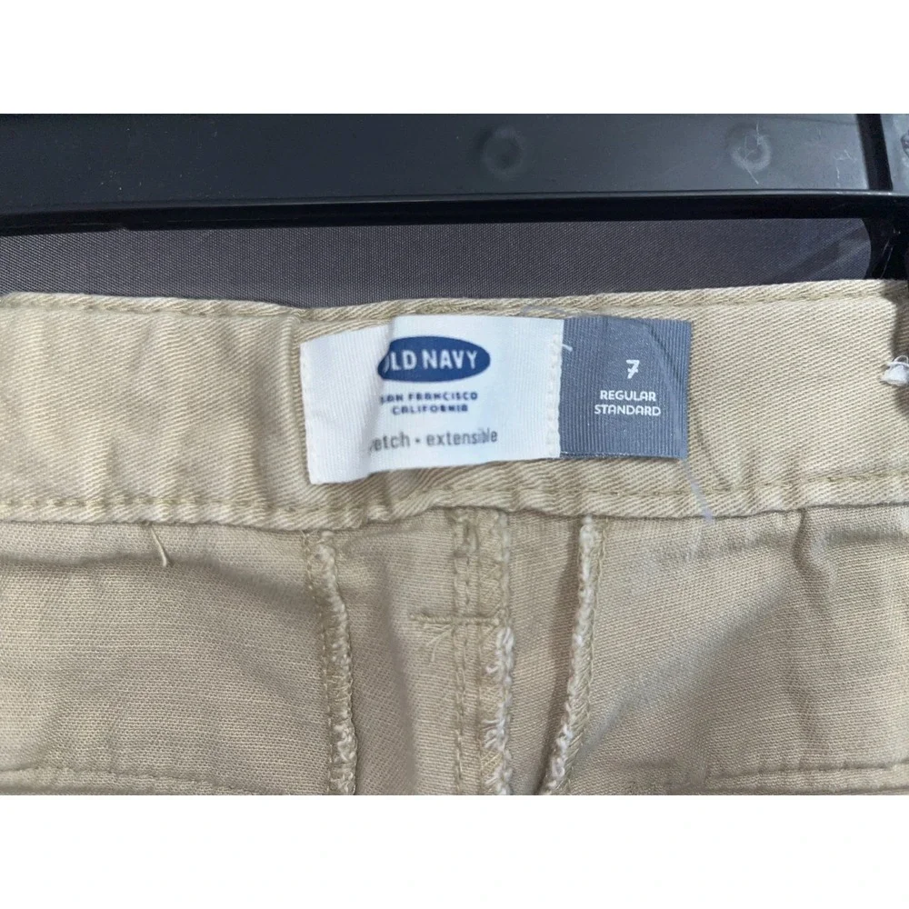 Old Navy Chino Shorts Girls 7 Beige Cotton Stretch Standard Fit Flat Front‎